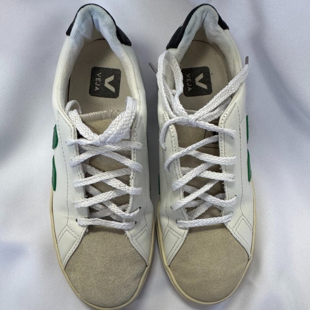 Veja White & Green Kids/Womens Tennis Shoes 5M/7M - Picture 2 of 12